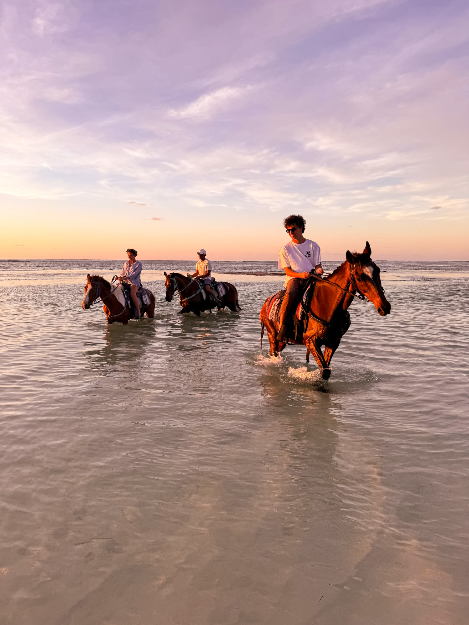 Three riders, Anegada